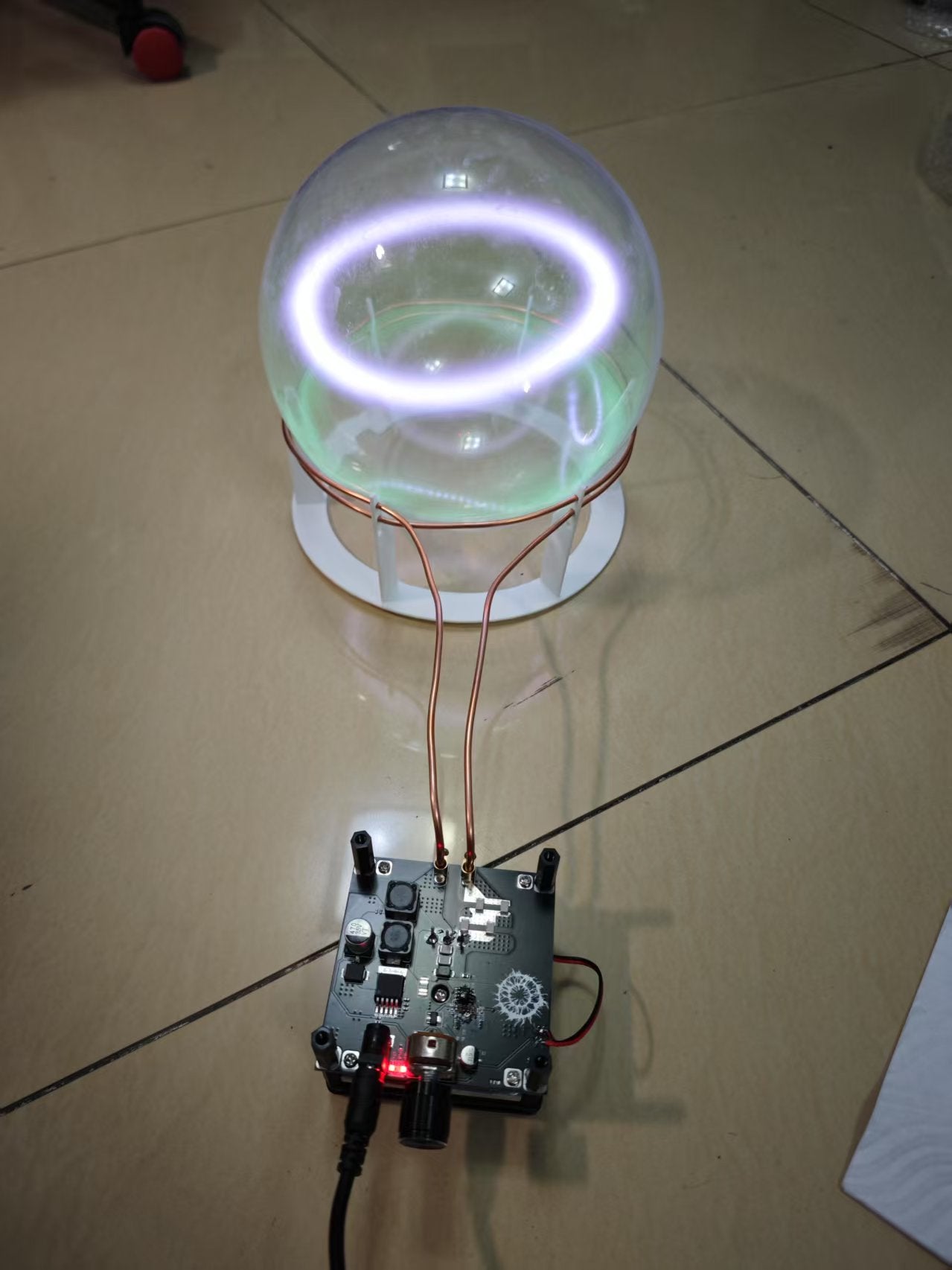 20cm Huge Xenon Plasma Toroid