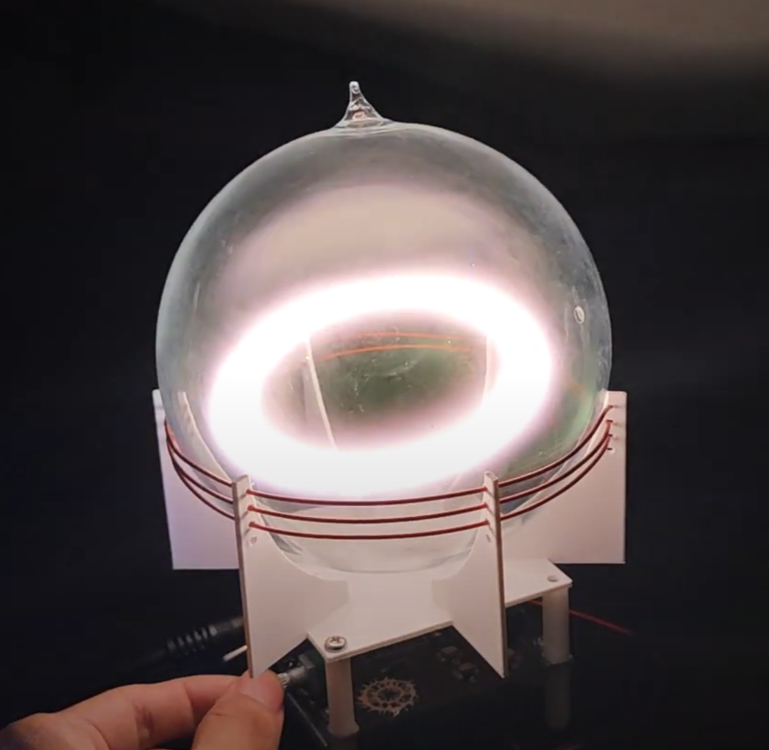 13 cm (5 in) Plasma Toroid - Xenon Plasma Ring Sphere with Driver Base