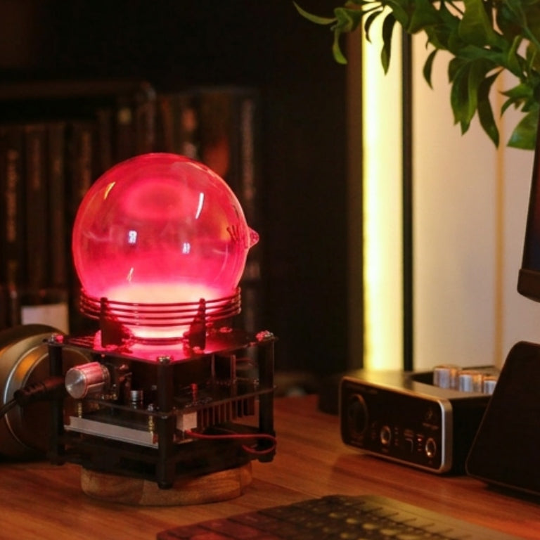 9cm/13cm xenon glass sphere with added metal salts