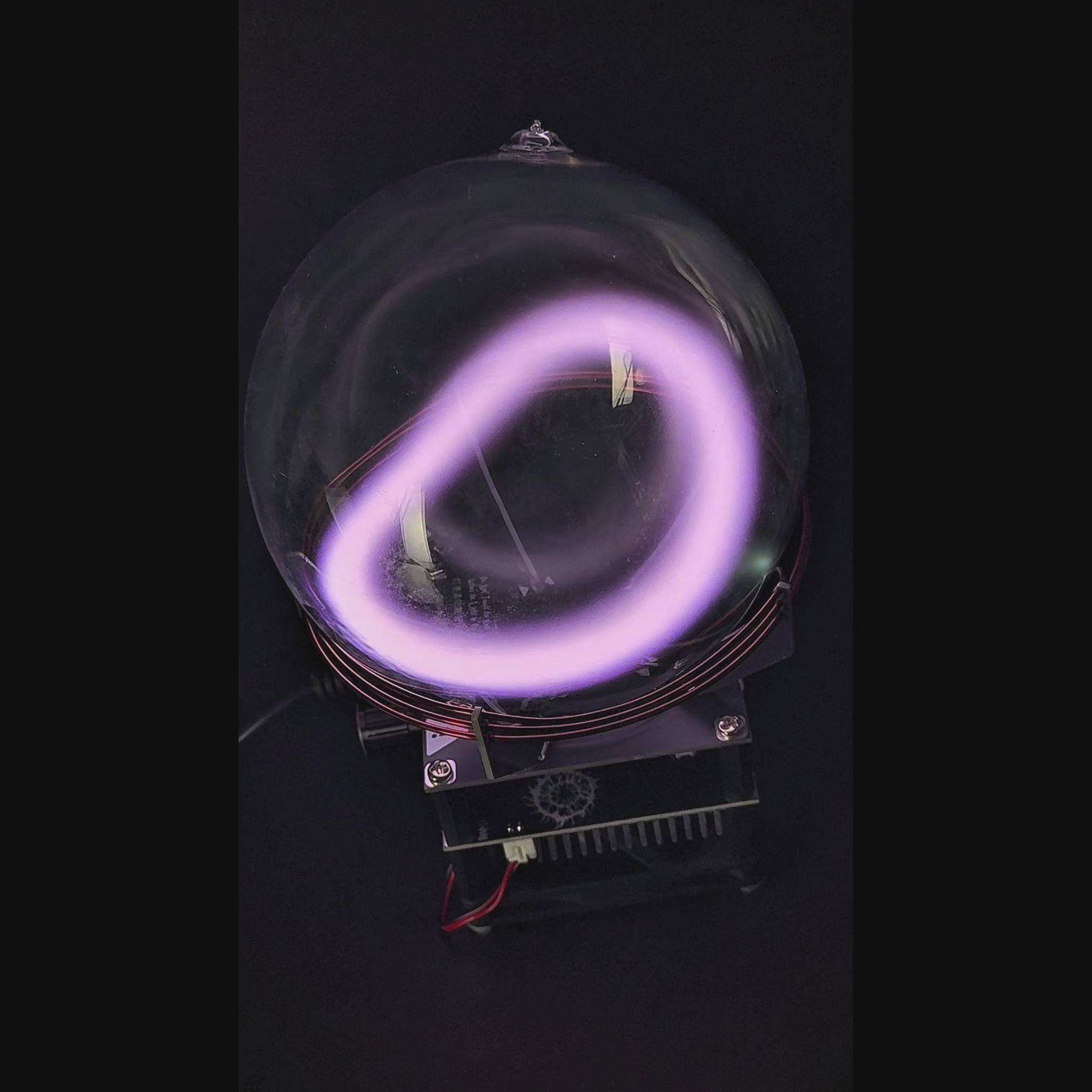 13 cm (5 in) Plasma Toroid - Xenon Plasma Ring Sphere with Driver Base